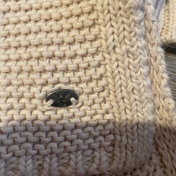 Womens size small American Eagle sweater - Picture 4 of 4
